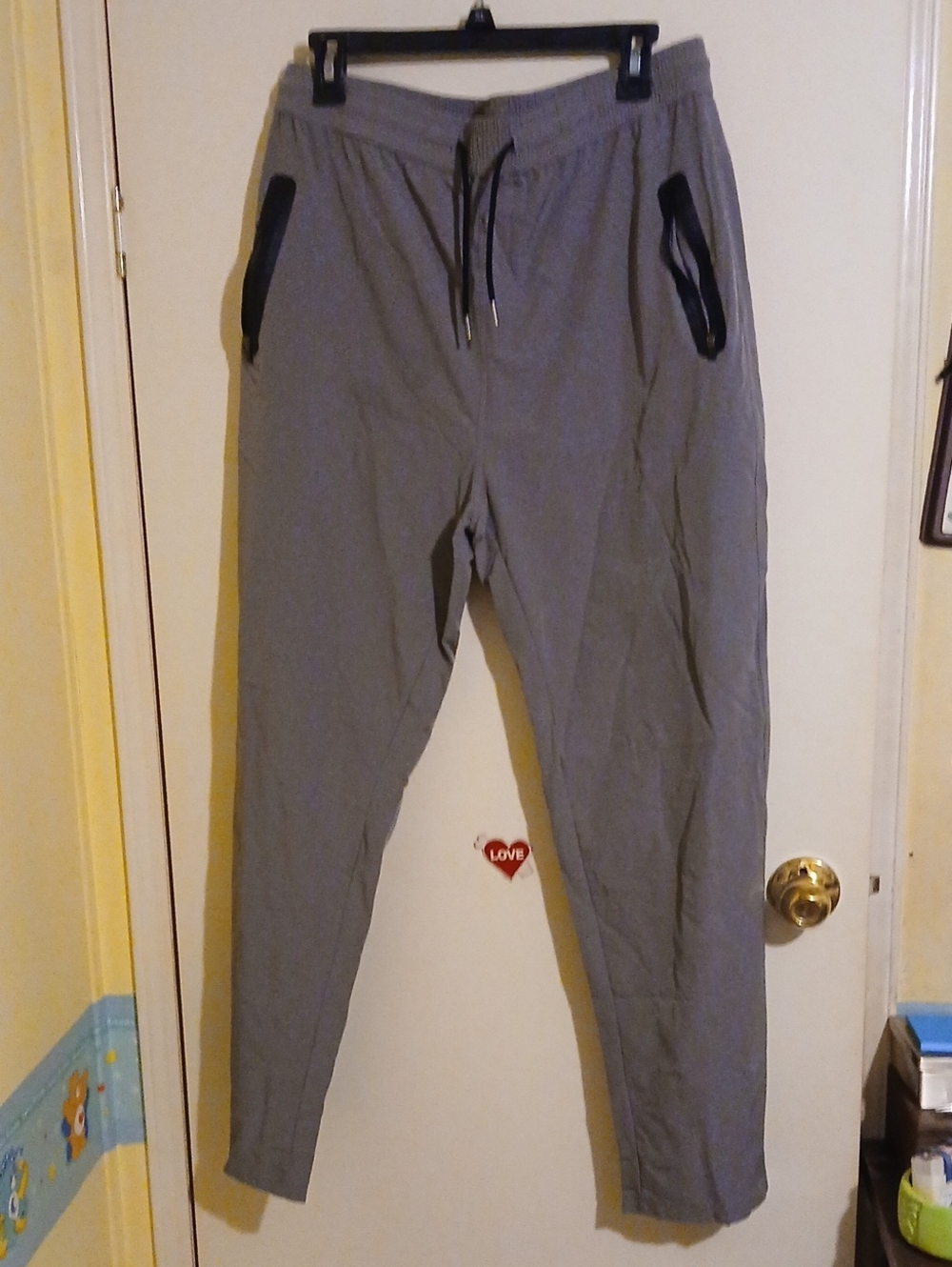 Men's Gray Drawstring Track Pants